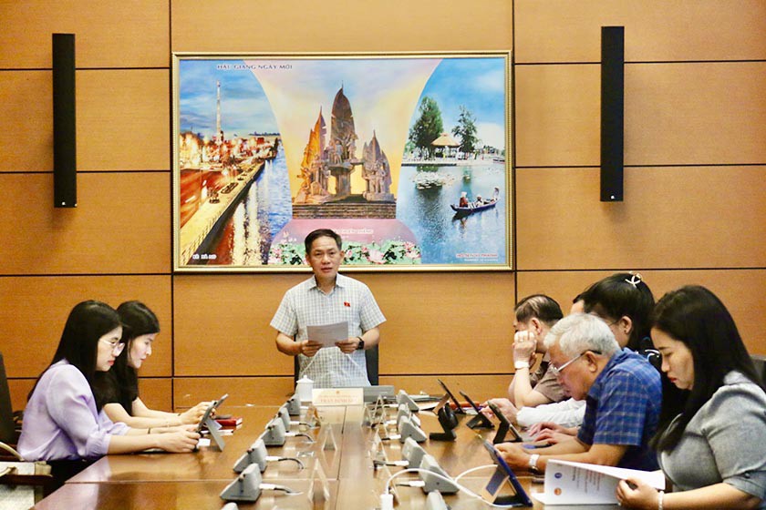 Kịp thời tháo gỡ “điểm nghẽn”, khơi thông nguồn lực phát triển