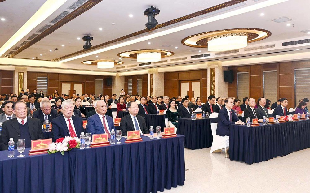 Gặp mặt kỷ niệm 80 năm: Tiếp nối truyền thống vẻ vang của Quốc hội và HĐND Hà Tĩnh