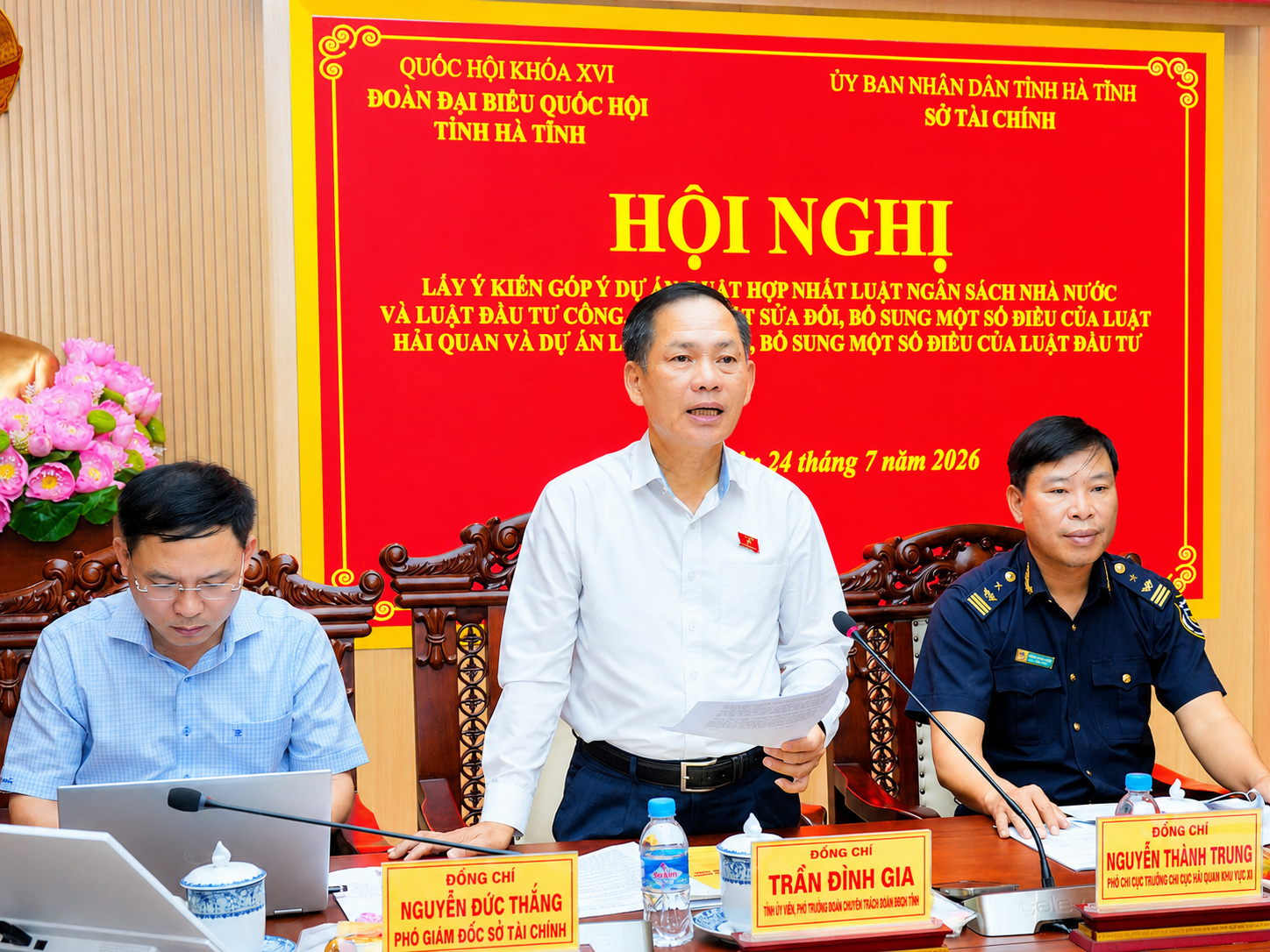 Lấy ý kiến góp ý 3 dự án luật thuộc lĩnh vực tài chính, đầu tư và hải quan