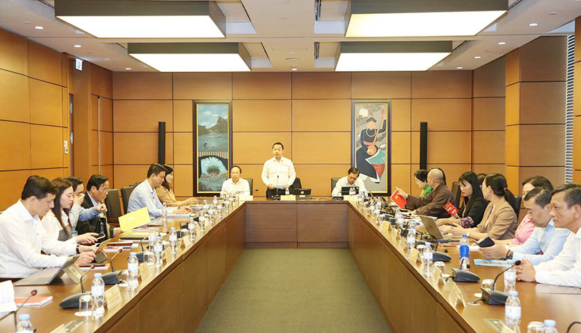 Tăng cường cơ chế kiểm soát, bảo đảm thi đua, khen thưởng  thực chất và hiệu quả