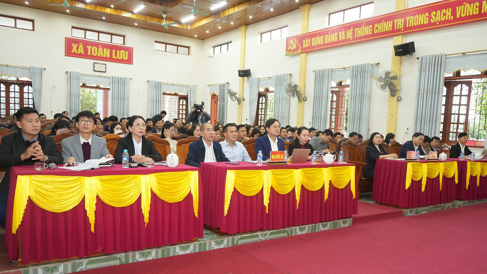 Cử tri Thạch Hà (cũ) kiến nghị nhiều vấn đề liên quan đến đời sống dân sinh