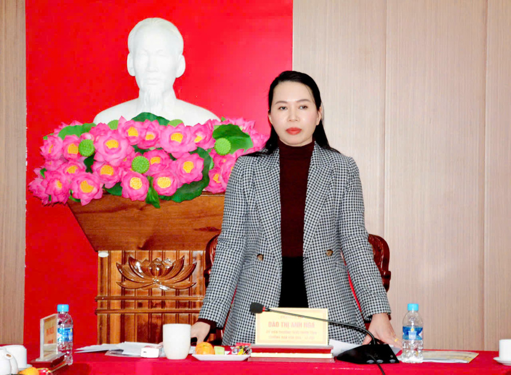 Ban Văn hóa - Xã hội làm việc với Sở Nội vụ về tờ trình, dự thảo Nghị quyết trình kỳ họp cuối năm 2025