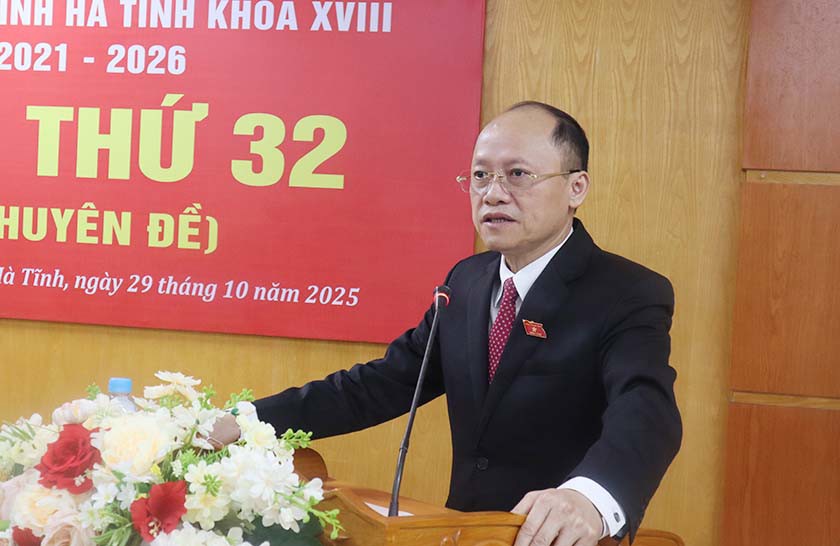 Xác định quyết tâm chính trị cao nhất, thực hiện quyết liệt các giải pháp phục hồi và thúc đẩy tăng trưởng kinh tế