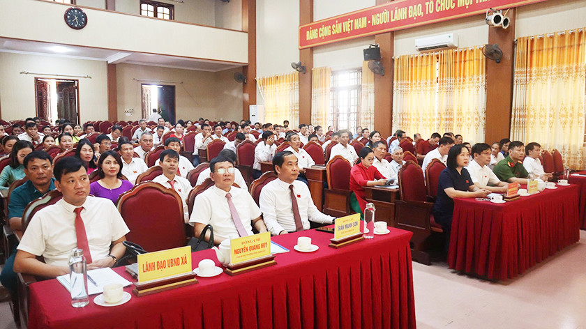 Can Lộc tổ chức thành công kỳ họp thứ 2, HĐND xã khóa I, nhiệm kỳ 2021-2026