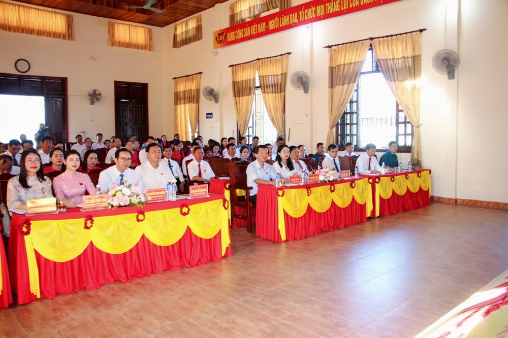 HĐND xã Kỳ Khang tổ chức thành công kỳ họp thứ Hai, khóa XX, nhiệm kỳ 2021-2026