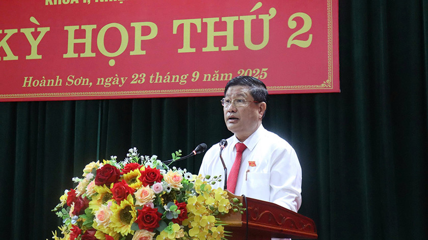 HĐND phường Hoành Sơn thông qua 7 nghị quyết quan trọng