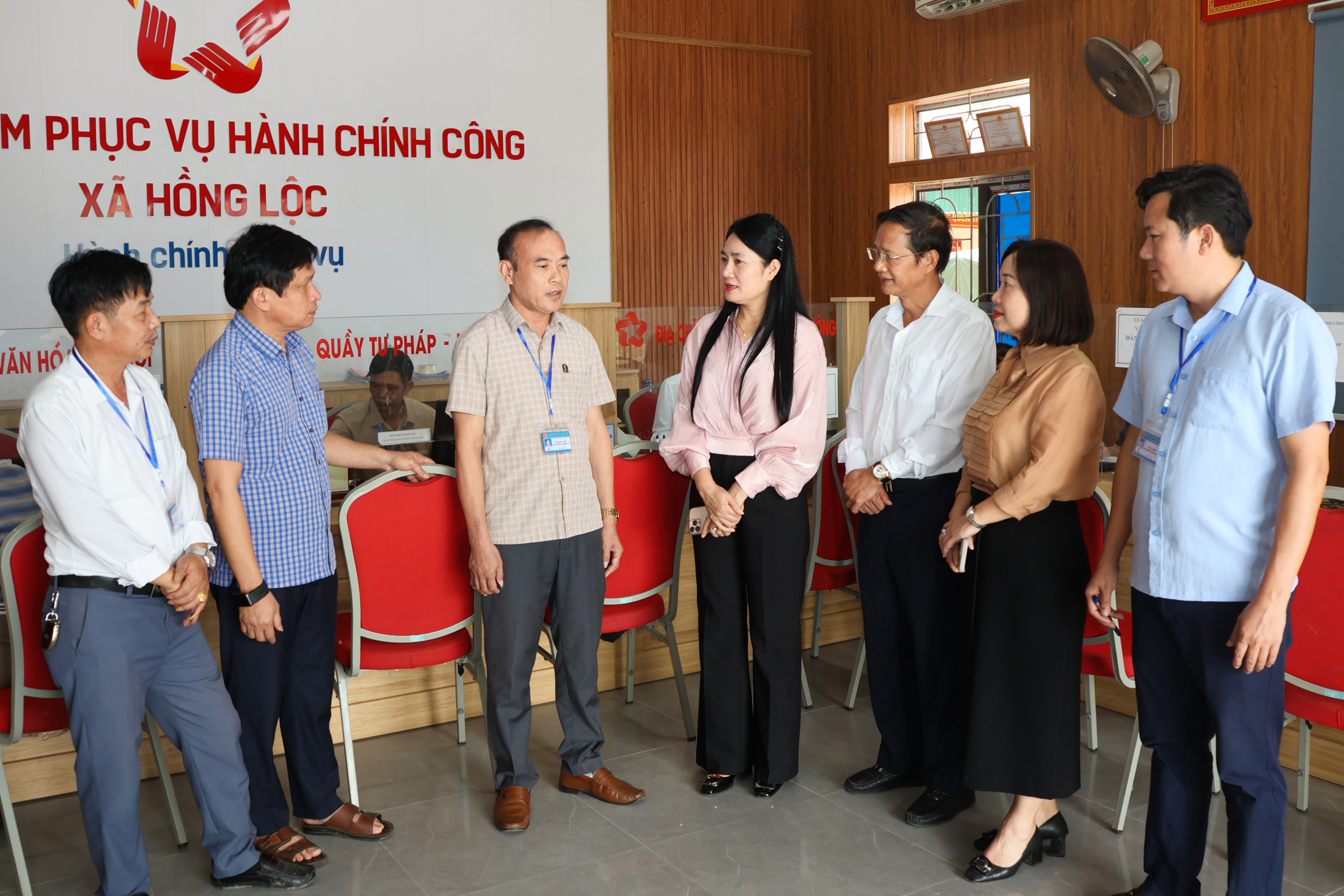 Đoàn giám sát HĐND tỉnh làm việc tại 3 địa phương, làm rõ những điểm nghẽn trong vận hành chính quyền 2 cấp