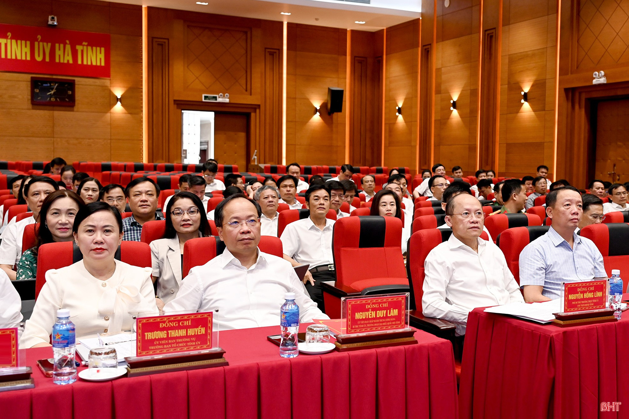 Tiếp tục hoàn thiện, nâng cao hiệu quả vận hành mô hình tổ chức hệ thống chính trị và chính quyền 3 cấp