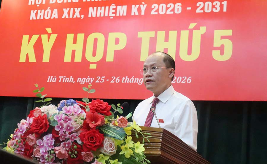 Phát huy tinh thần đổi mới, khát vọng phát triển, đưa Hà Tĩnh tăng trưởng nhanh và bền vững