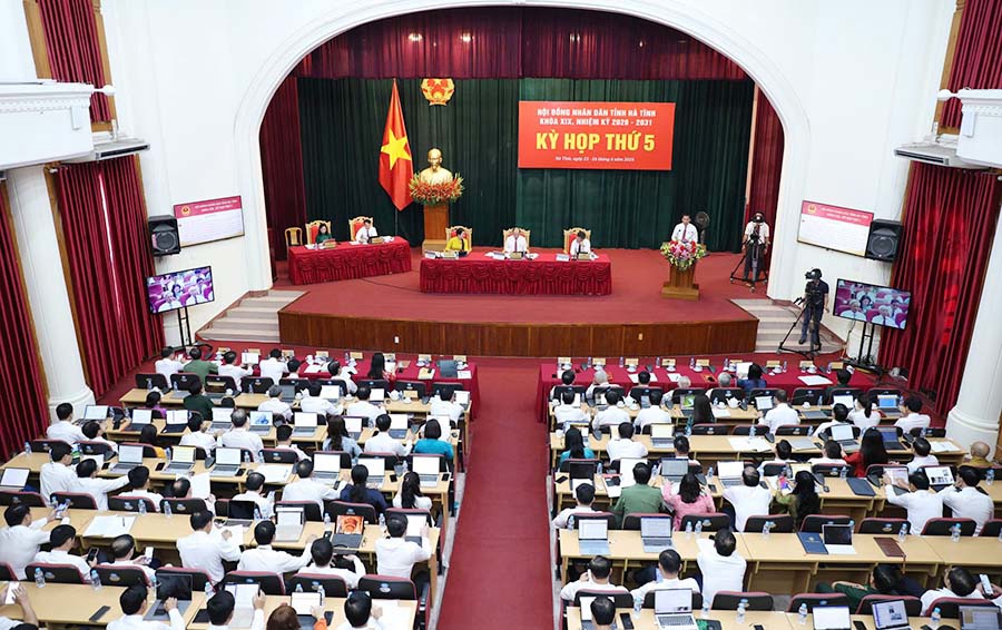 Kỳ họp thứ 5 HĐND tỉnh Hà Tĩnh khóa XIX xem xét nhiều nội dung quan trọng tạo nền tảng phát triển giai đoạn 2026 - 2030