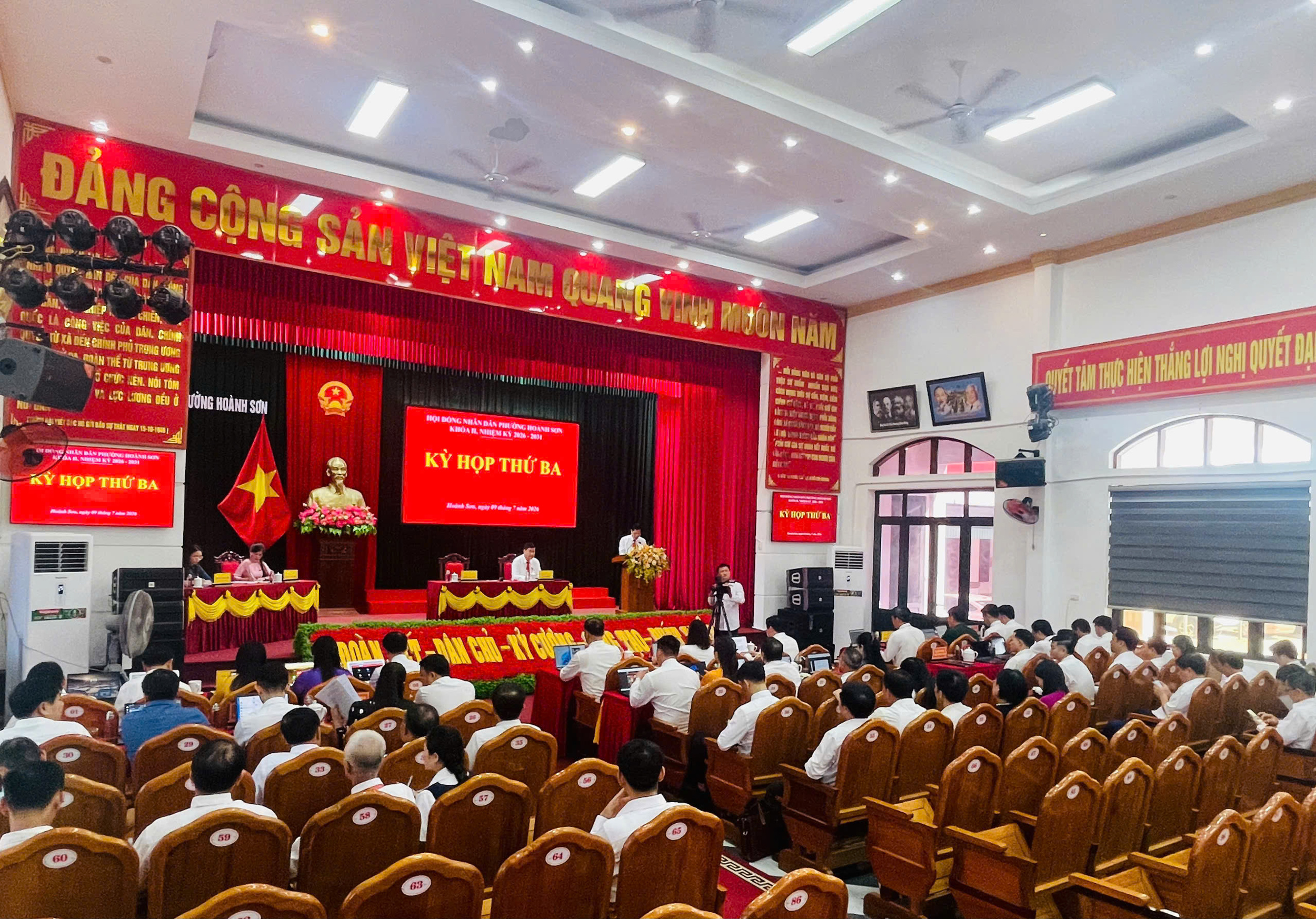Thu ngân sách đạt kết quả tích cực, HĐND phường Hoành Sơn khai mạc kỳ họp giữa năm 2026